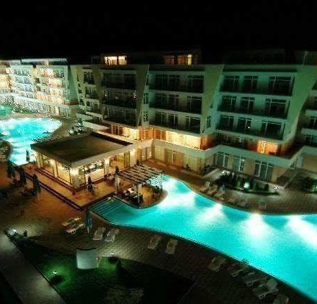 Grand Kameliq Apartamento Sunny Beach Exterior foto